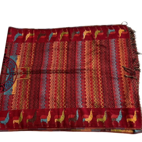 100% Pashmina SCARF Wrap LLamas Red Blue Gold Woven 26" x 67" - Picture 3 of 6